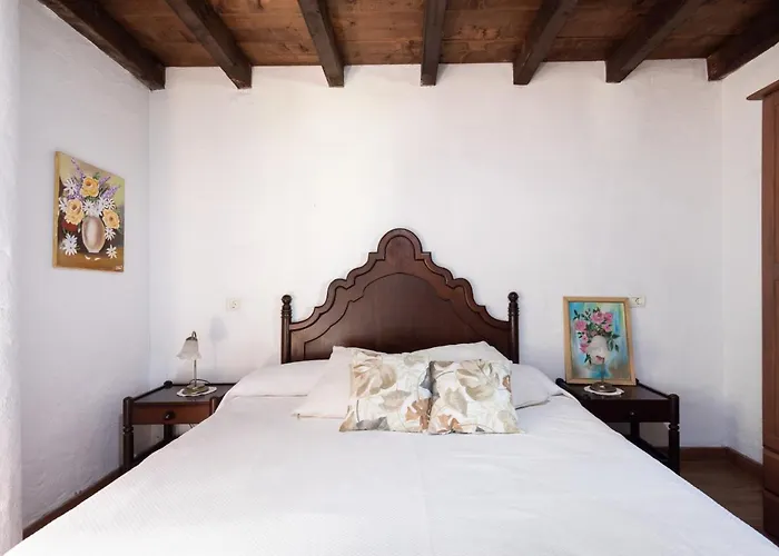 Ferienhaus Home2book Charming Nature Casa Aurora