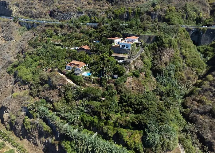 Home2book Charming Nature Casa Aurora Ferienhaus *