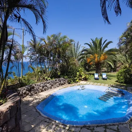 Home2book Charming Nature Casa Aurora * 로스 레알레호스